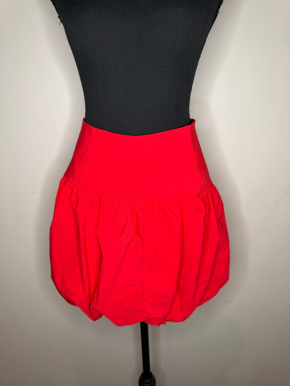 Free People Elodie Bubble Mini Skirt Retro Red Size 4 NWT MSRP $98
